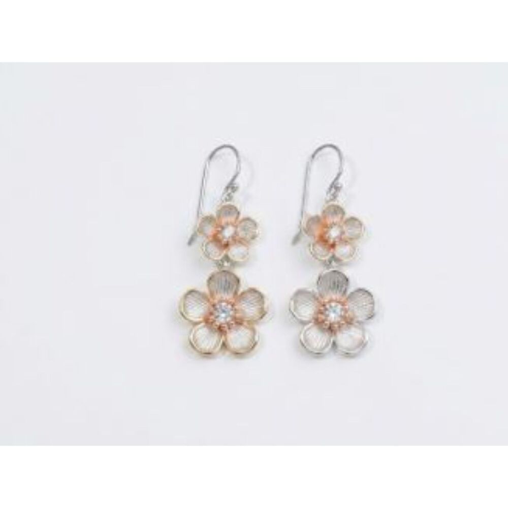 Banana Republic Women's Double Petals Metals Flower Earrings NWT 58